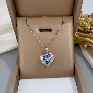 Silver Stainless Steel Heart Pendant Necklace – Waterproof & Tarnish Proof
